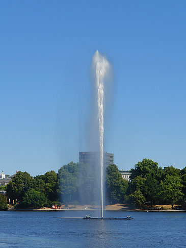 Fotos Fontäne auf der Binnenalster