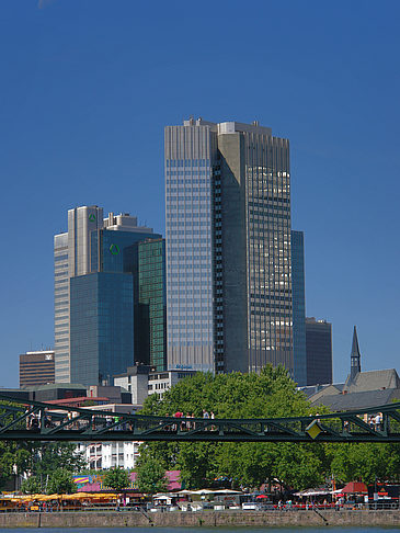 Eurotower und Dresdener Bank Foto 