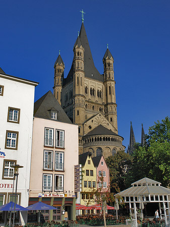 Groß St Martin hinter Fischmarkt Foto 