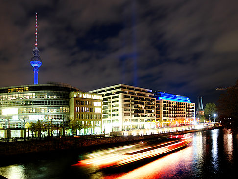 Spree und Fernsehturm Foto 