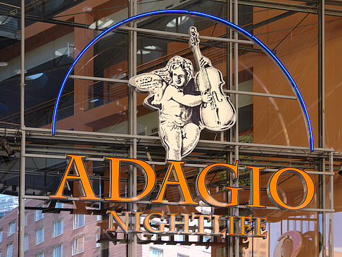 Adagio am Potsdamer Platz