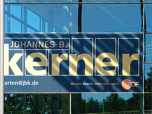 Johannes B. Kerner - Studio Fotos